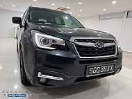 Subaru Forester 2.0I-L CVT 4WD Sunroof 2016 Grey Rear Entertainment 